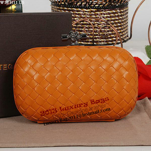 Bottega Veneta Intrecciato Sheepskin Impero Ayers Knot Clutch 11308 Orange Bottega Veneta Intrecciato Sheepskin Impero Ayers Knot Clutch 11308 Orange