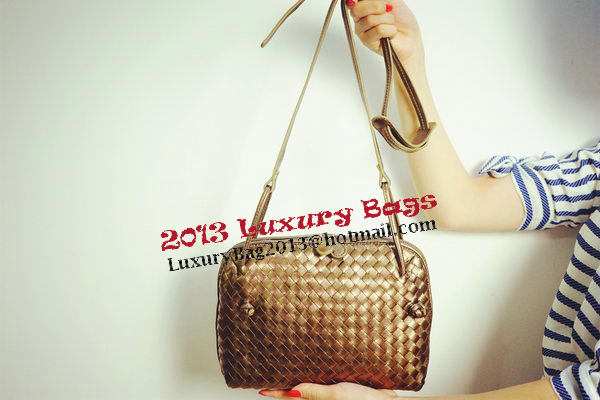 Bottega Veneta Bicolors Intrecciato Nappa Cross Body Bag BV9610 Bottega Veneta Bicolors Intrecciato Nappa Cross Body Bag BV9610