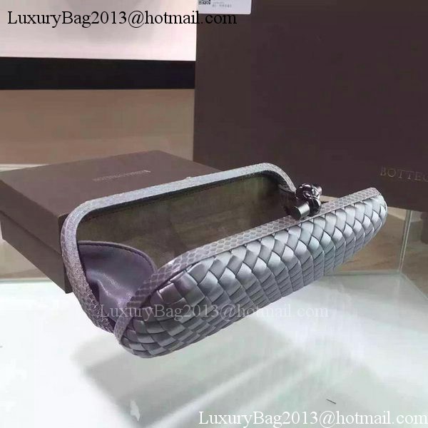 Bottega Veneta STRETCH Knot Sheepskin Leather Clutch BV8651 Grey Bottega Veneta STRETCH Knot Sheepskin Leather Clutch BV8651 Grey