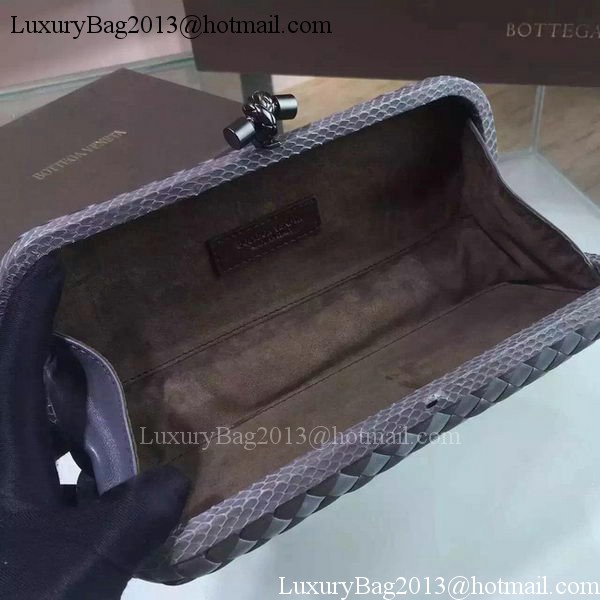 Bottega Veneta STRETCH Knot Sheepskin Leather Clutch BV8651 Grey Bottega Veneta STRETCH Knot Sheepskin Leather Clutch BV8651 Grey