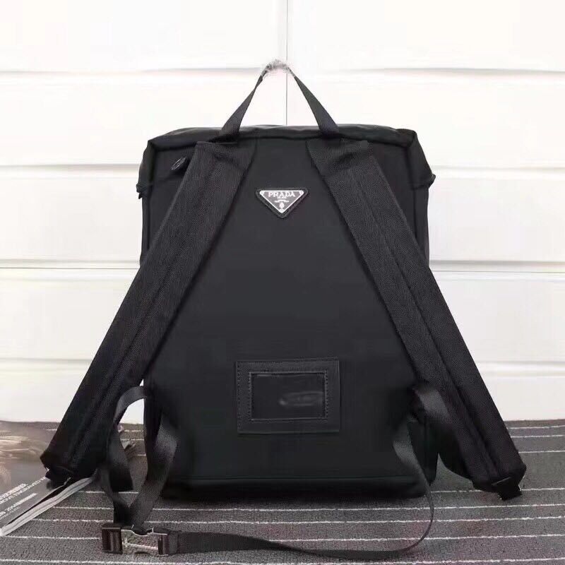 Prada Borse Zaino Uomo Nylon Nero 2 VZ 135 Black Prada Borse Zaino Uomo Nylon Nero 2 VZ 135 Black