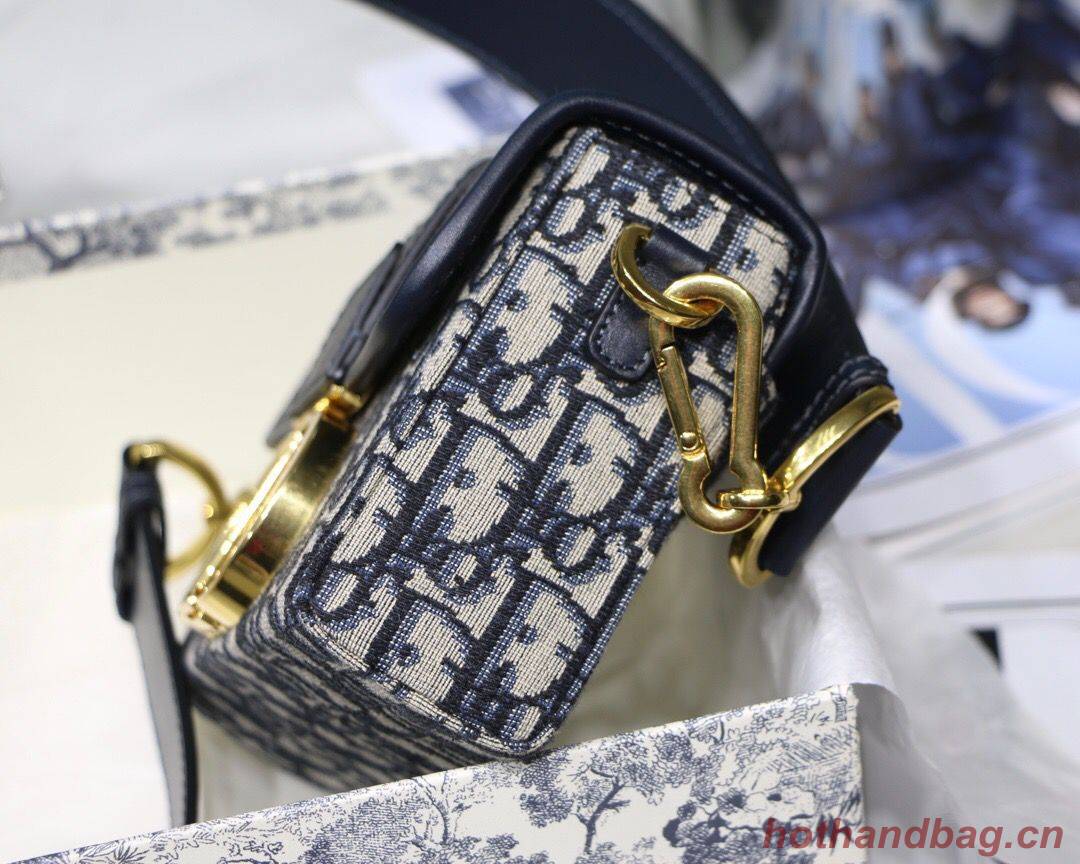 Dior 30 MONTAIGNE DIOR OBLIQUE BAG M9204 Blue Dior 30 MONTAIGNE DIOR OBLIQUE BAG M9204 Blue