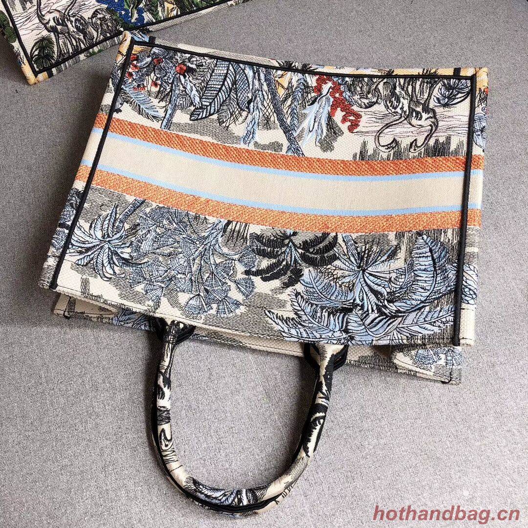 DIOR BOOK TOTE BAG IN EMBROIDERED CANVAS C1286 Light Grey DIOR BOOK TOTE BAG IN EMBROIDERED CANVAS C1286 Light Grey