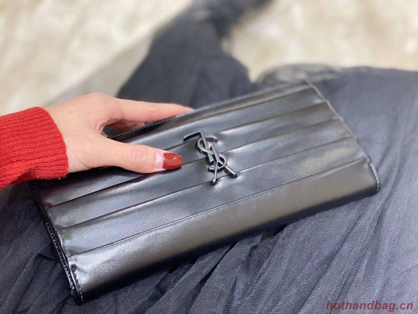 Yves Saint Laurent Original leather Clutch bag Y593168 Black Yves Saint Laurent Original leather Clutch bag Y593168 Black