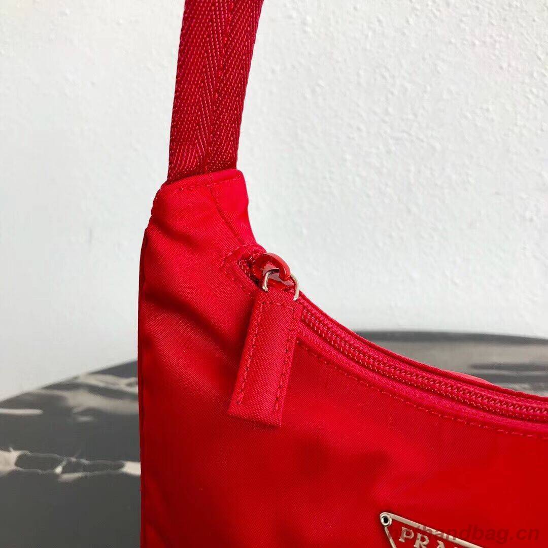 Prada Re-Edition nylon Tote bag MV519 red Prada Re-Edition nylon Tote bag MV519 red
