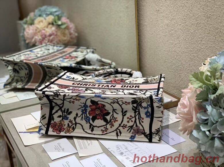 DIOR BOOK TOTE EMBROIDERED CANVAS BAG C1286-10 DIOR BOOK TOTE EMBROIDERED CANVAS BAG C1286-10