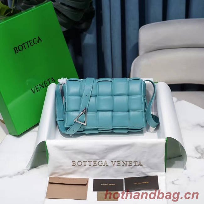 Bottega Veneta PADDED CASSETTE BAG 591970 LINOLEUM
