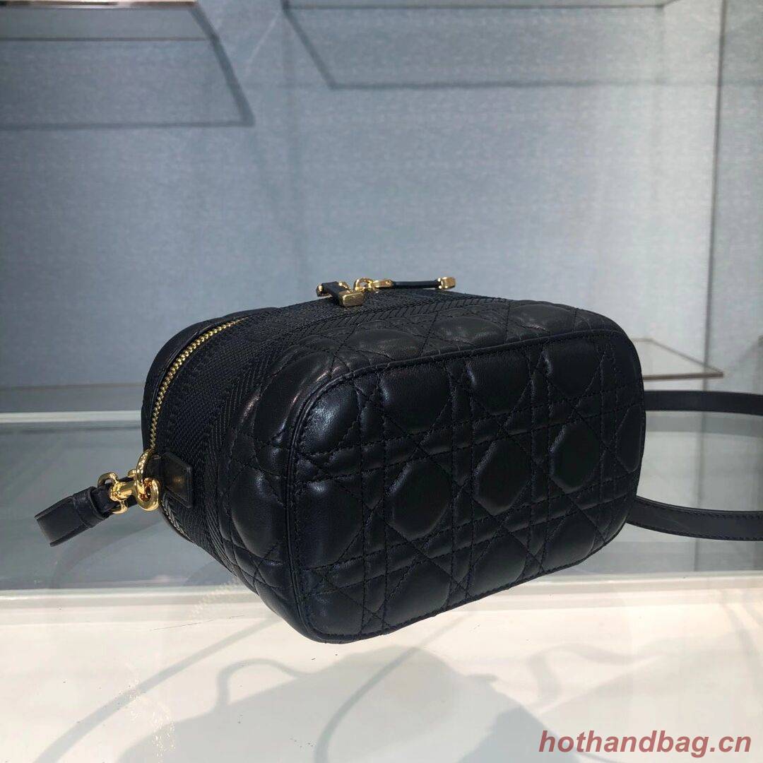 DIOR SMALL DIORTRAVEL VANITY CASE Cannage Lambskin S5488U black DIOR SMALL DIORTRAVEL VANITY CASE Cannage Lambskin S5488U black