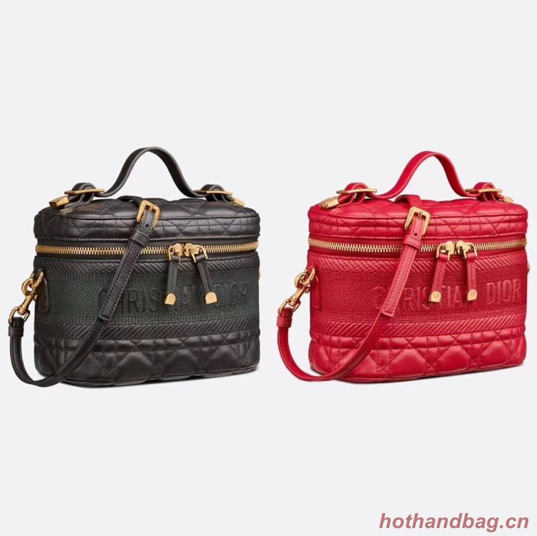 DIOR SMALL DIORTRAVEL VANITY CASE Cannage Lambskin S5488U red DIOR SMALL DIORTRAVEL VANITY CASE Cannage Lambskin S5488U red