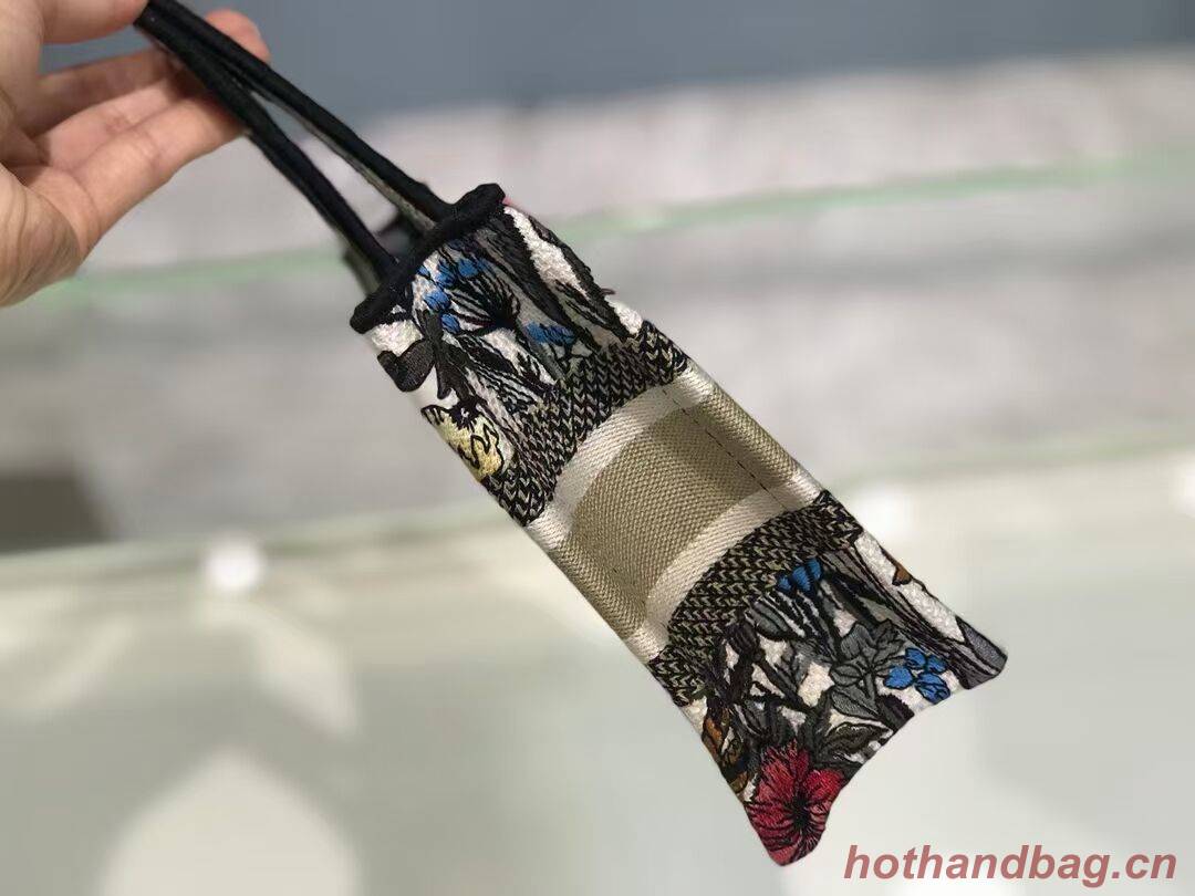 MINI DIOR BOOK TOTE Multicolor Mille Fleurs Embroidery S5475Z MINI DIOR BOOK TOTE Multicolor Mille Fleurs Embroidery S5475Z