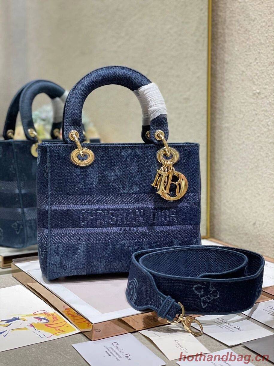 MEDIUM LADY D-LITE BAG Blue Dior Flowers Embroidered Denim M0565OJA MEDIUM LADY D-LITE BAG Blue Dior Flowers Embroidered Denim M0565OJA