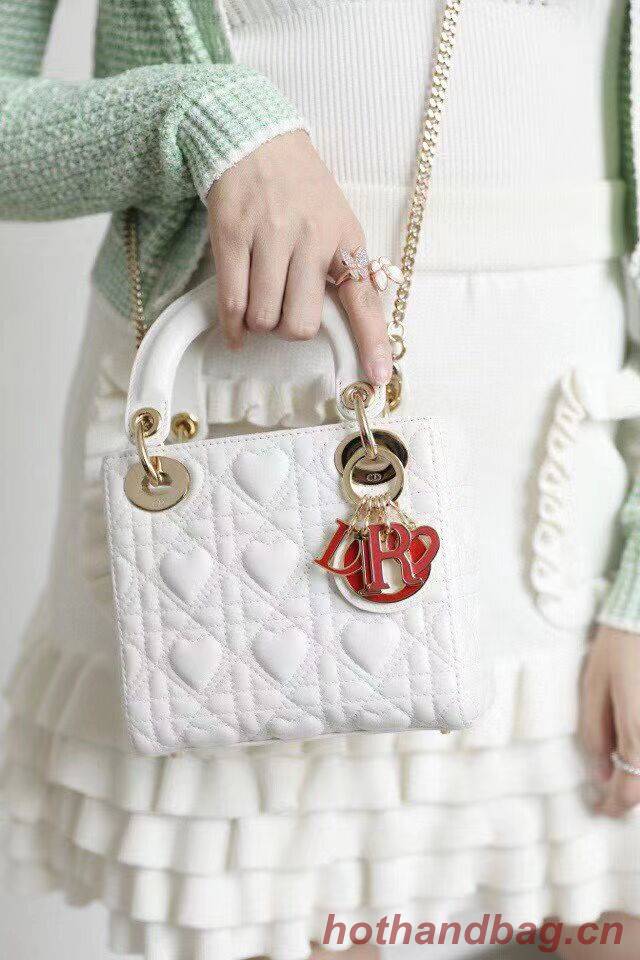 LADY DIOR MY ABCDIOR BAG Cannage Heart Original Lambskin Bag M0539O White LADY DIOR MY ABCDIOR BAG Cannage Heart Original Lambskin Bag M0539O White