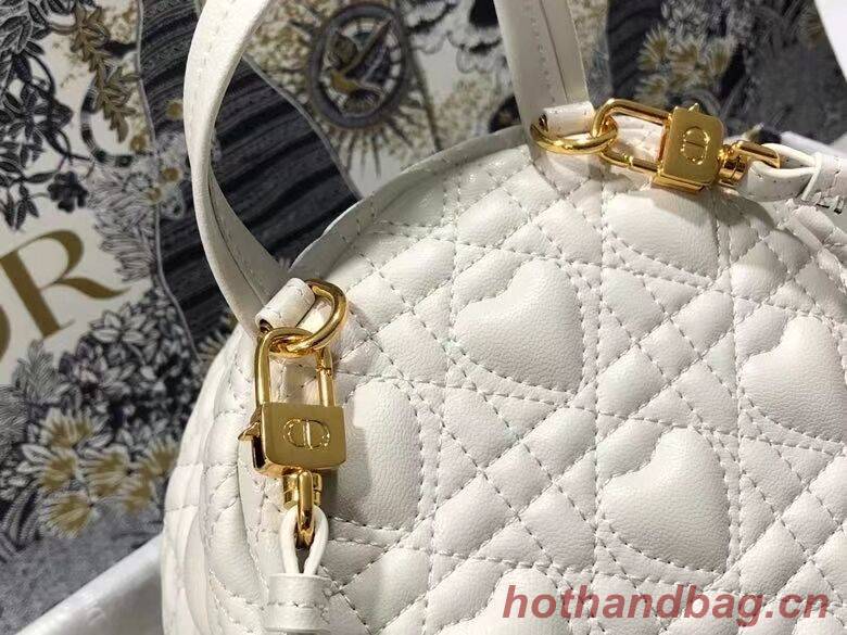 MINI DIOR BACKPACK Cannage Lambskin M9222 white MINI DIOR BACKPACK Cannage Lambskin M9222 white