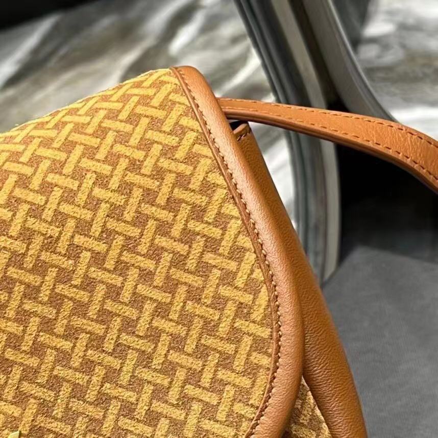 Yves Saint Laurent KAIA SMALL SATCHEL IN SUEDE WITH BRAID MOTIF 74025 BRUN CLAIR Yves Saint Laurent KAIA SMALL SATCHEL IN SUEDE WITH BRAID MOTIF 74025 BRUN CLAIR