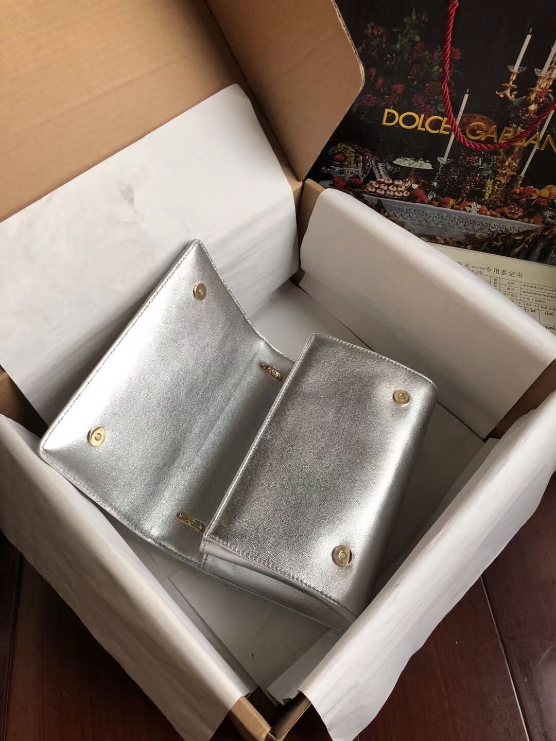 Dolce & Gabbana Origianl Leather Shoulder Bag 4006 silver Dolce & Gabbana Origianl Leather Shoulder Bag 4006 silver