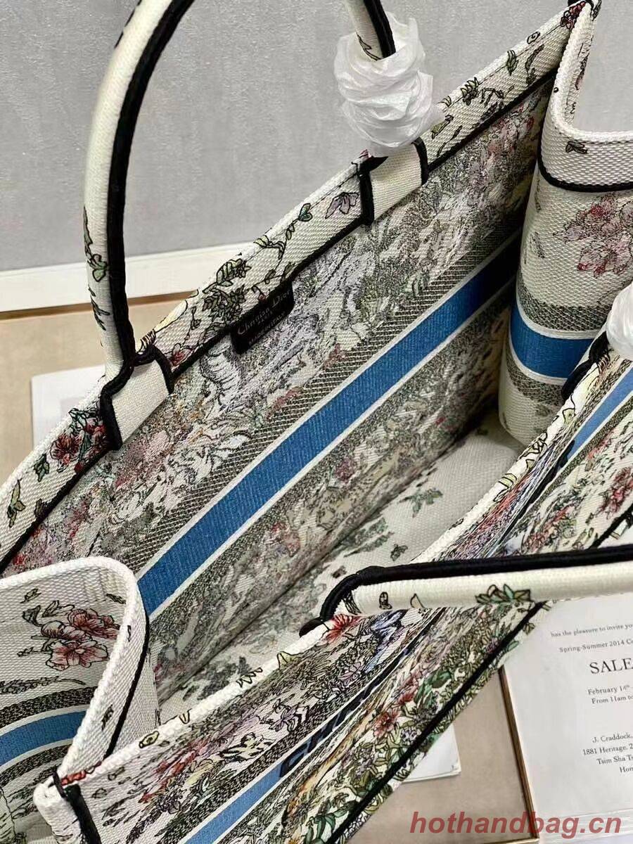 DIOR BOOK TOTE Embroidery C1286-30 white DIOR BOOK TOTE Embroidery C1286-30 white