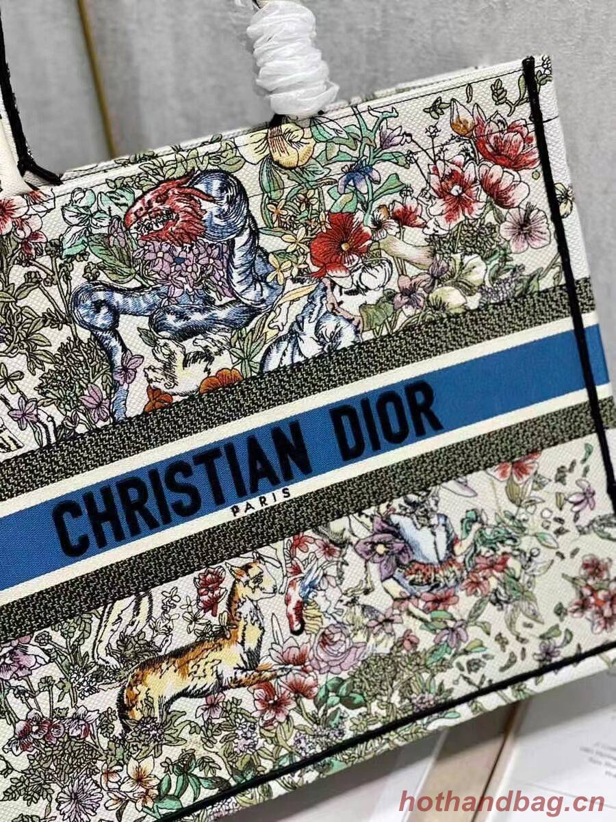 DIOR BOOK TOTE Embroidery C1286-30 white DIOR BOOK TOTE Embroidery C1286-30 white