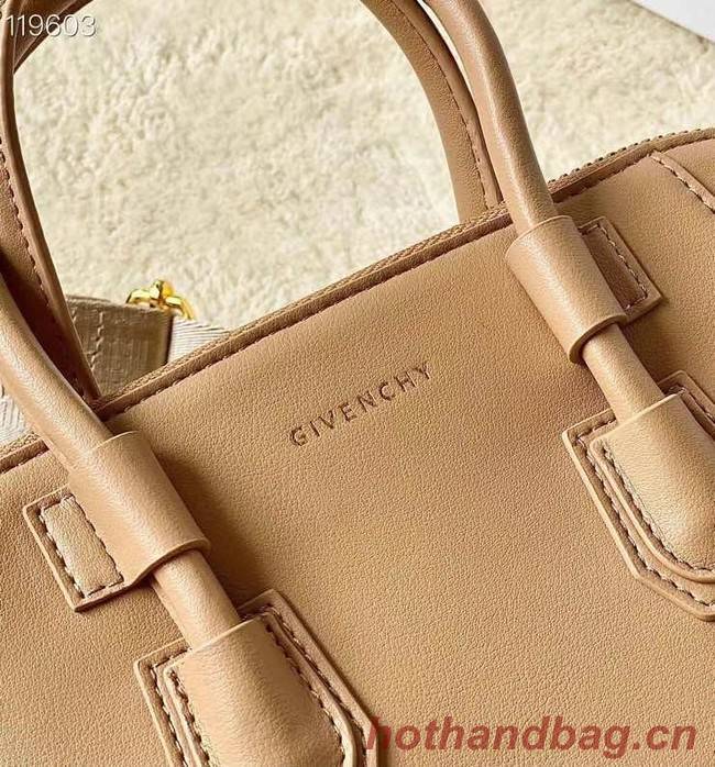 Givenchy Grained Original Calfskin Small Antigona Bag BB0273 Nude