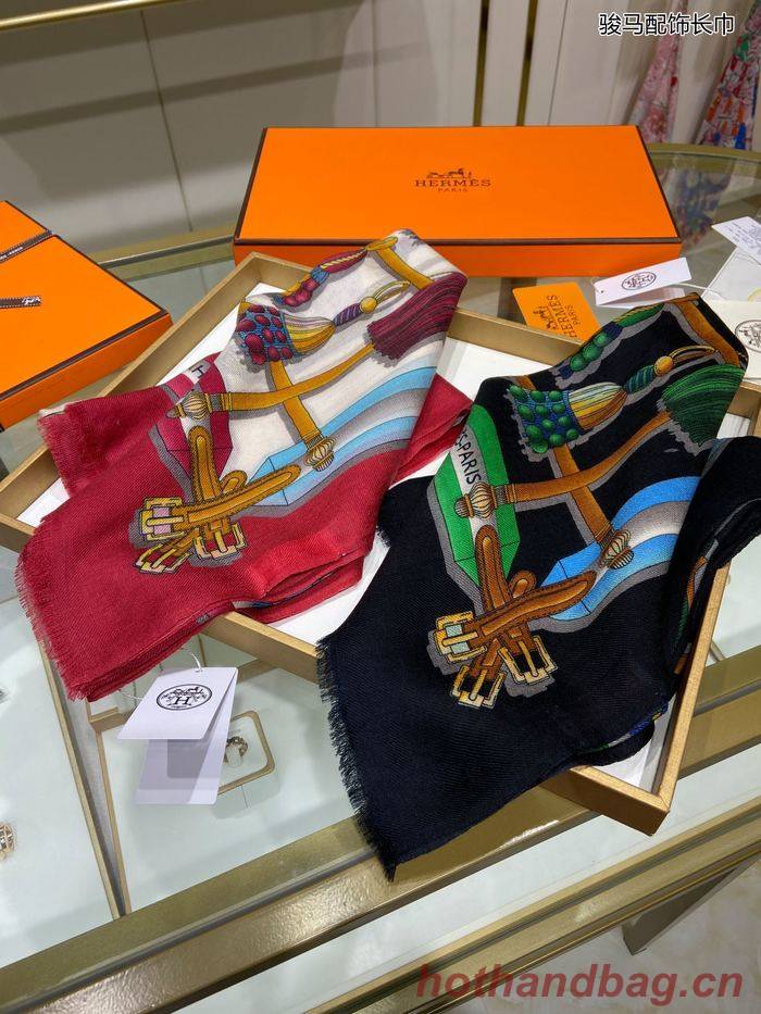 Gucci Scarf GUC00190 Gucci Scarf GUC00190