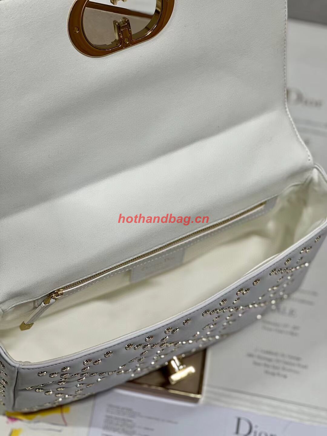 DIOR CARO MACROCANNAGE POUCH Macrocannage Calfskin with Star Motif C3136 white&gold DIOR CARO MACROCANNAGE POUCH Macrocannage Calfskin with Star Motif C3136 white&gold
