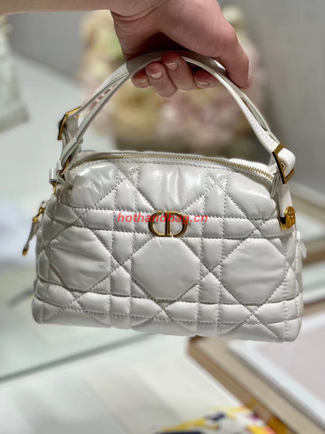 LADY DIOR TOP HANDLE SMALL BAG Latte Cannage Lambskin C0655 WHITE LADY DIOR TOP HANDLE SMALL BAG Latte Cannage Lambskin C0655 WHITE