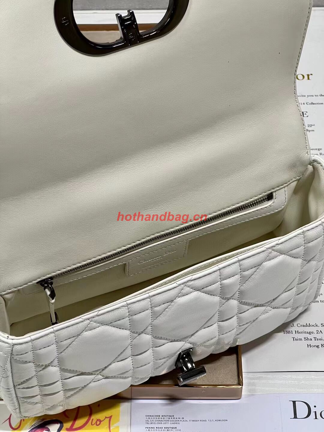 MEDIUM DIOR CARO BAG Supple Cannage Calfskin M9242U white&black MEDIUM DIOR CARO BAG Supple Cannage Calfskin M9242U white&black