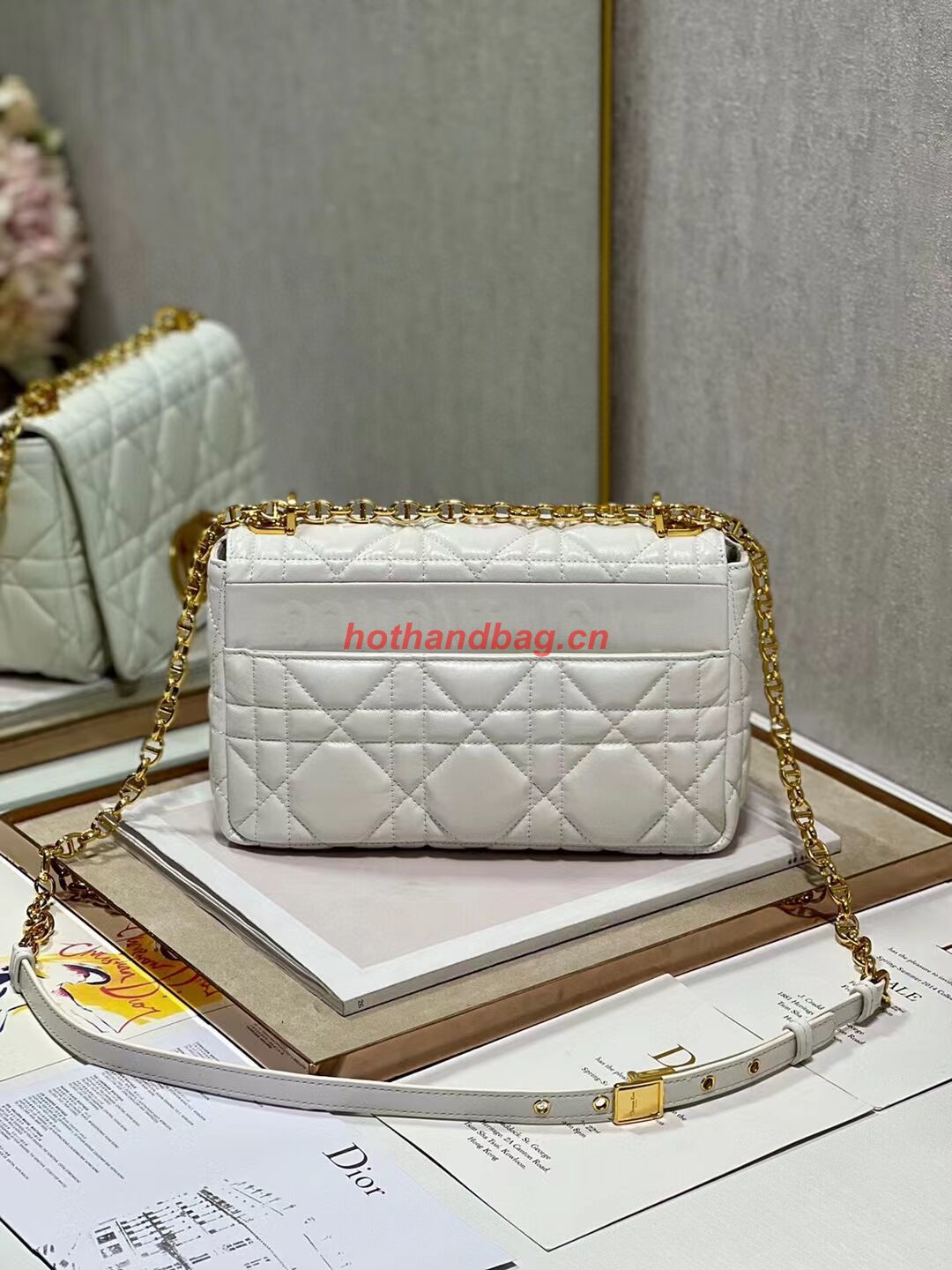 MEDIUM DIOR CARO BAG Supple Cannage Calfskin M9242U white&gold MEDIUM DIOR CARO BAG Supple Cannage Calfskin M9242U white&gold