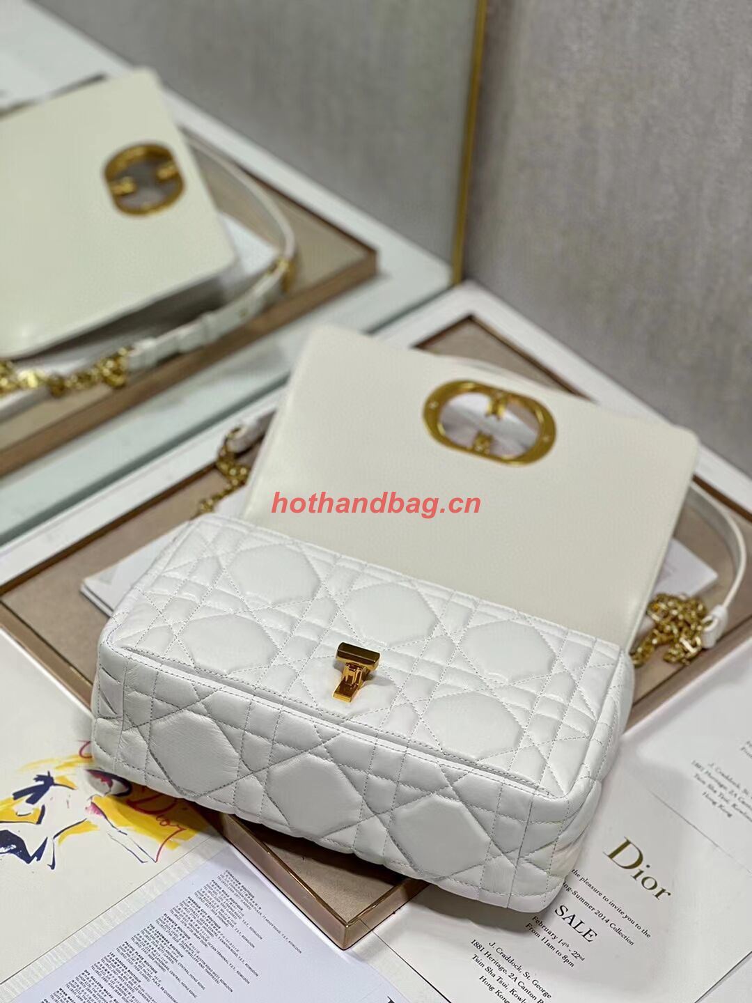 MEDIUM DIOR CARO BAG Supple Cannage Calfskin M9242U white&gold MEDIUM DIOR CARO BAG Supple Cannage Calfskin M9242U white&gold