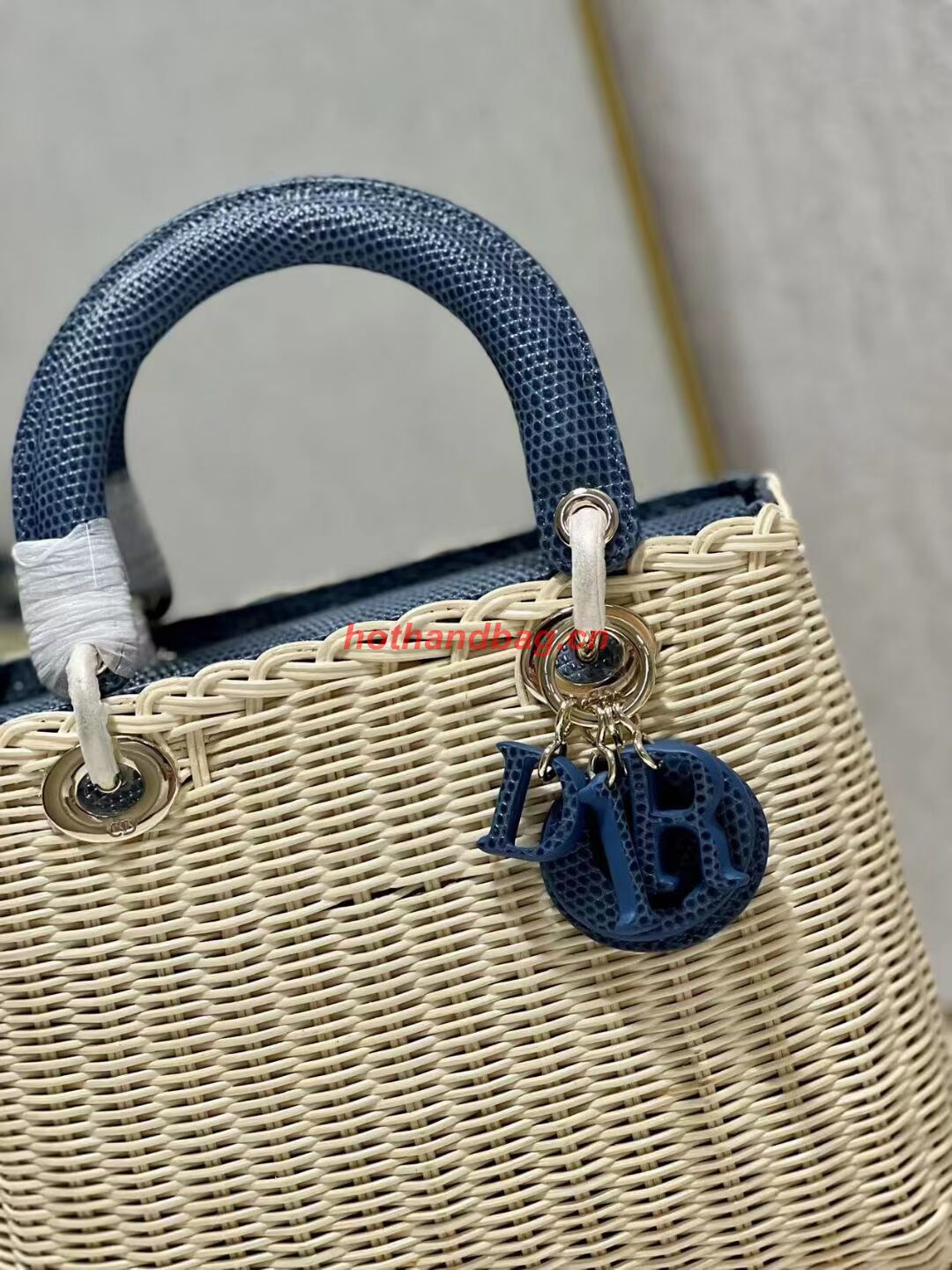 MEDIUM LADY DIOR BAG Natural Wicker and BlueLizard skin M0565 MEDIUM LADY DIOR BAG Natural Wicker and BlueLizard skin M0565