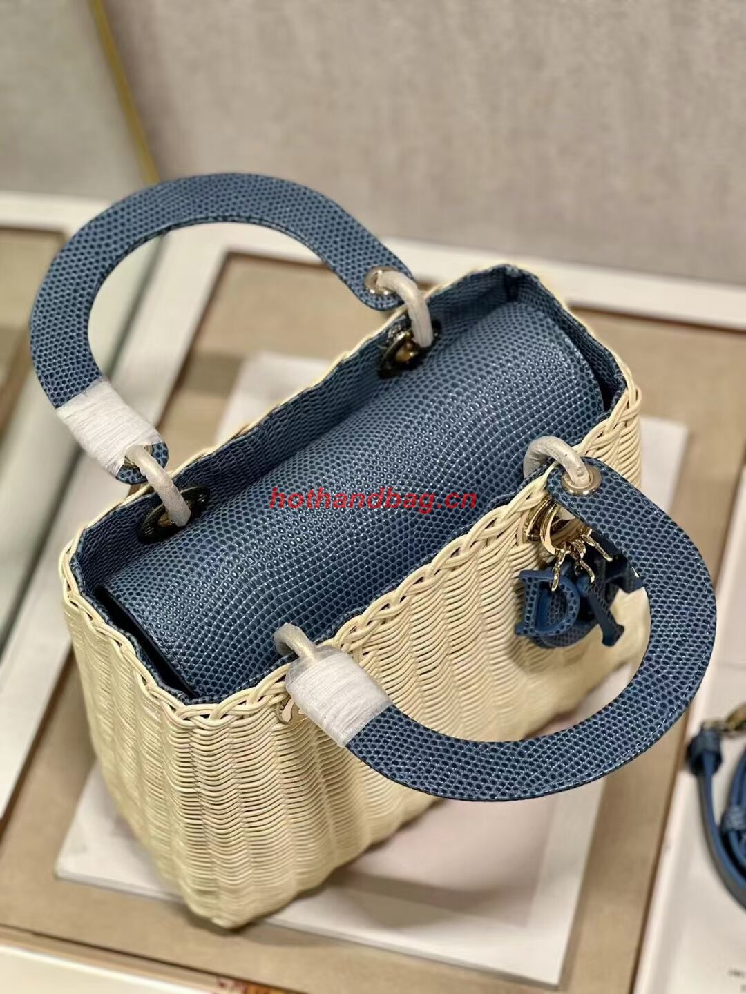 MEDIUM LADY DIOR BAG Natural Wicker and BlueLizard skin M0565 MEDIUM LADY DIOR BAG Natural Wicker and BlueLizard skin M0565