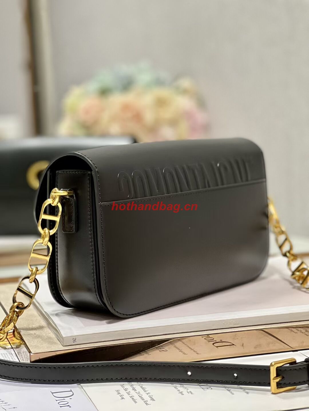 Dior 30 MONTAIGNE AVENUE BAG Dusty Box Calfskin M9260 BLACK Dior 30 MONTAIGNE AVENUE BAG Dusty Box Calfskin M9260 BLACK