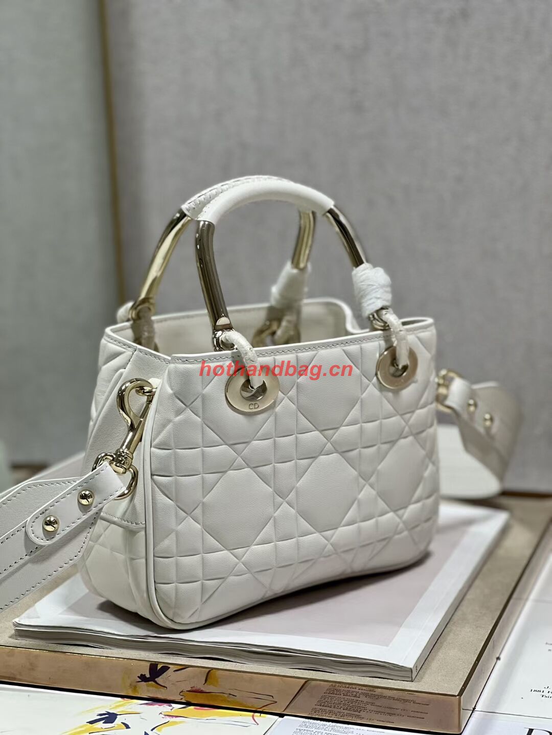 LADY DIOR TOP HANDLE SMALL BAG Latte Cannage Lambskin C9228 WHITE&GOLD LADY DIOR TOP HANDLE SMALL BAG Latte Cannage Lambskin C9228 WHITE&GOLD