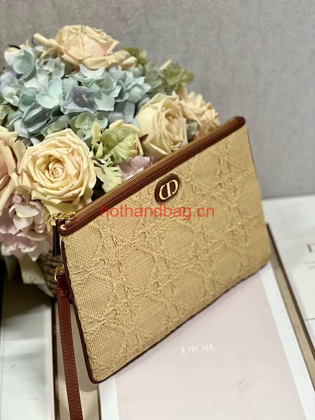 LARGE DIOR CARO DAILY POUCH Natural Cannage Raffia S5086UWHC LARGE DIOR CARO DAILY POUCH Natural Cannage Raffia S5086UWHC