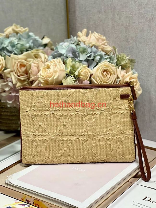 LARGE DIOR CARO DAILY POUCH Natural Cannage Raffia S5086UWHC LARGE DIOR CARO DAILY POUCH Natural Cannage Raffia S5086UWHC