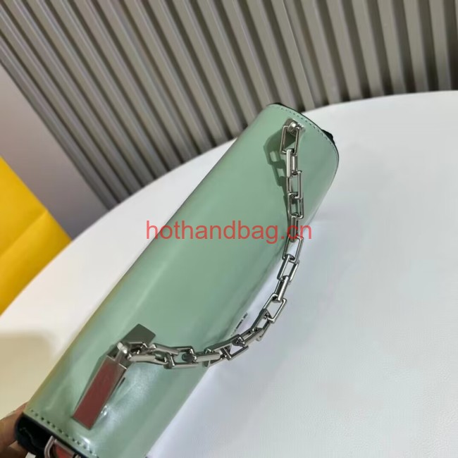 Fendi small smooth leather bag F1090 green Fendi small smooth leather bag F1090 green