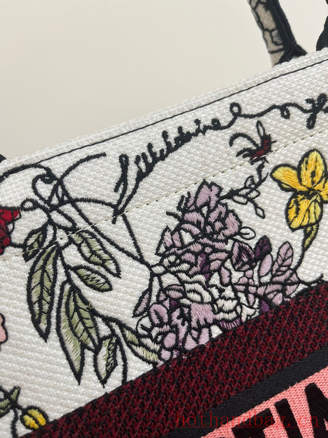 MEDIUM DIOR BOOK TOTE White Multicolor Florilegio Embroidery M1296ZEMF MEDIUM DIOR BOOK TOTE White Multicolor Florilegio Embroidery M1296ZEMF
