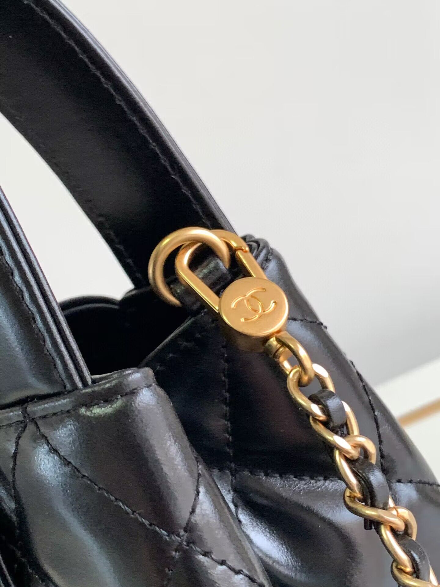 Chanel 23k Vintage Kelly Original Leather Top Handle Bag AS4416 Black Chanel 23k Vintage Kelly Original Leather Top Handle Bag AS4416 Black