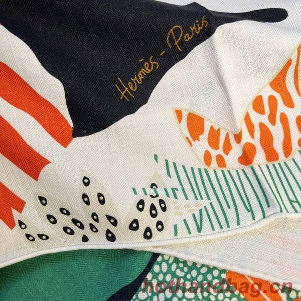 Hermes Scarf HEC00810 Hermes Scarf HEC00810