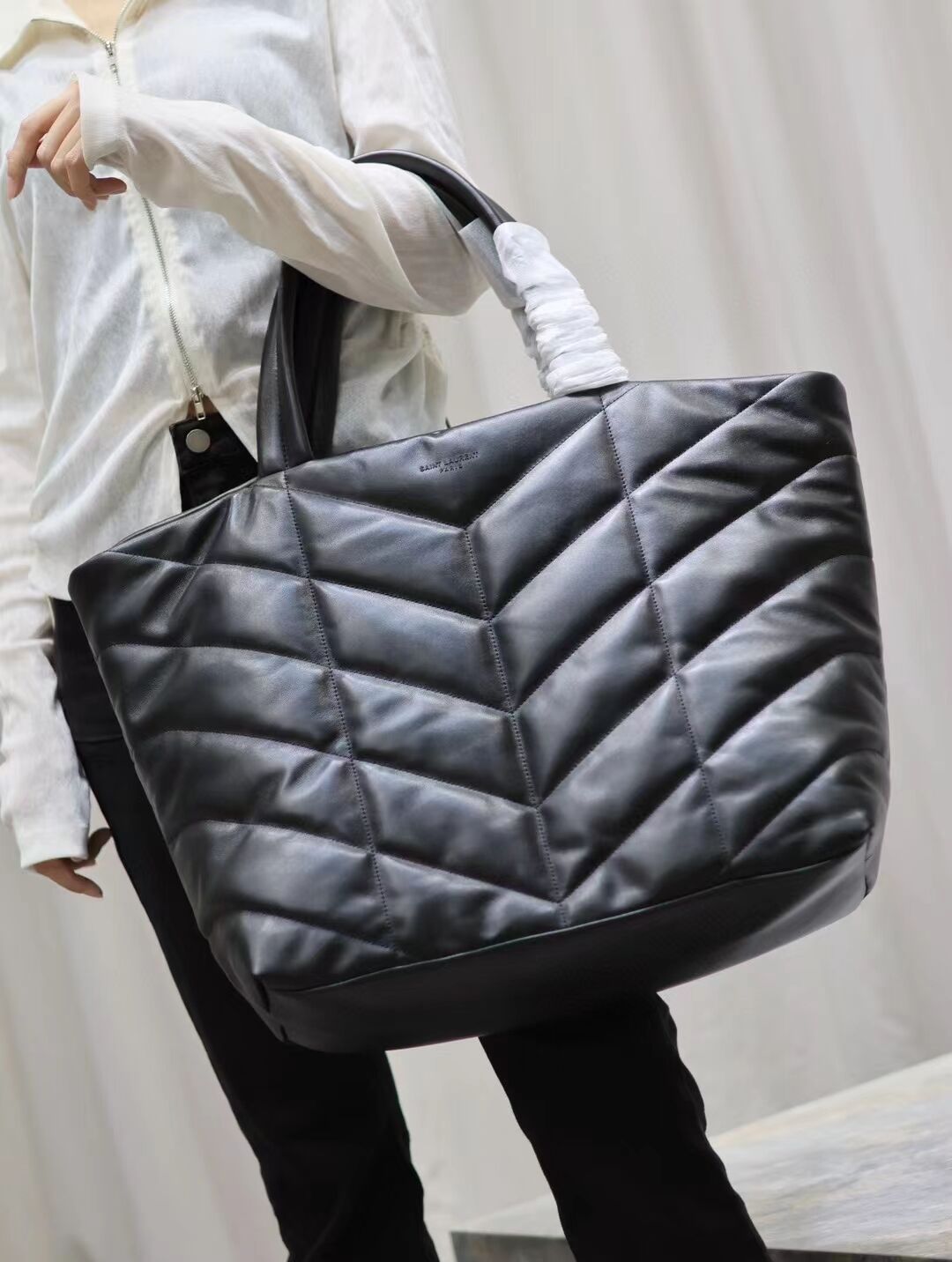 SAINT LAURENT TOTE IN SILKTECH CANVAS Y577729-1 BLACK SAINT LAURENT TOTE IN SILKTECH CANVAS Y577729-1 BLACK