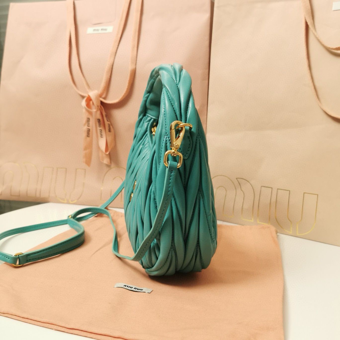 Miu Miu Wander Matelasse Original Sheepskin Bag 5BC125 Green Miu Miu Wander Matelasse Original Sheepskin Bag 5BC125 Green