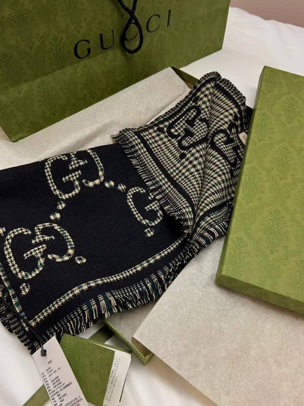 Gucci Scarf GUC00354 Gucci Scarf GUC00354