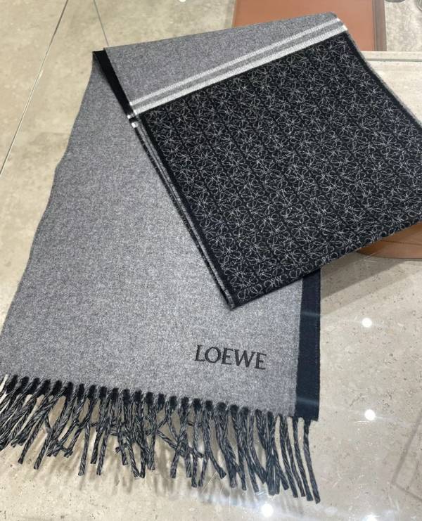 Loewe Scarf LOC00057 Loewe Scarf LOC00057