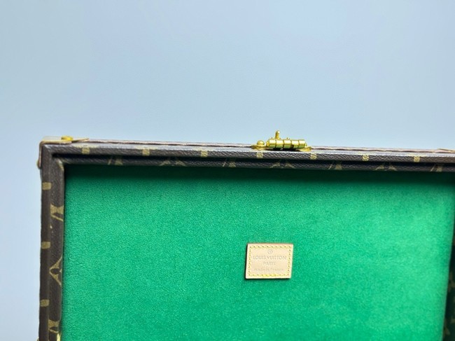 Louis Vuitton Coffret 8 Montres M20016-4