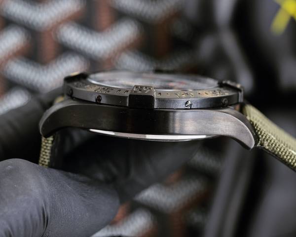 Breitling Watch BRW00030-1 Breitling Watch BRW00030-1