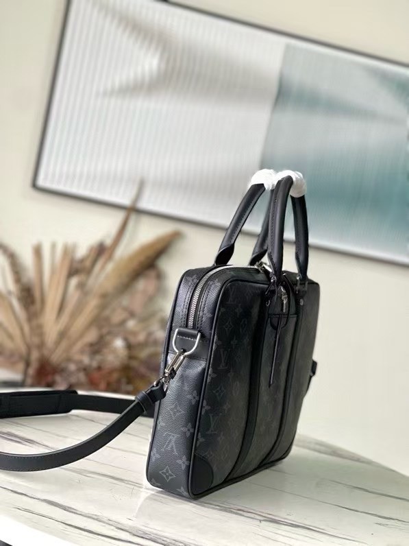 Louis Vuitton Porte-Documents Voyage PM M46457 black