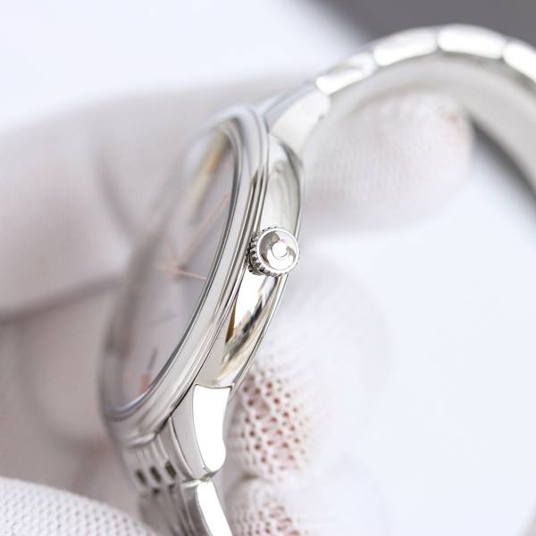 Omega Watch OMW00849-1