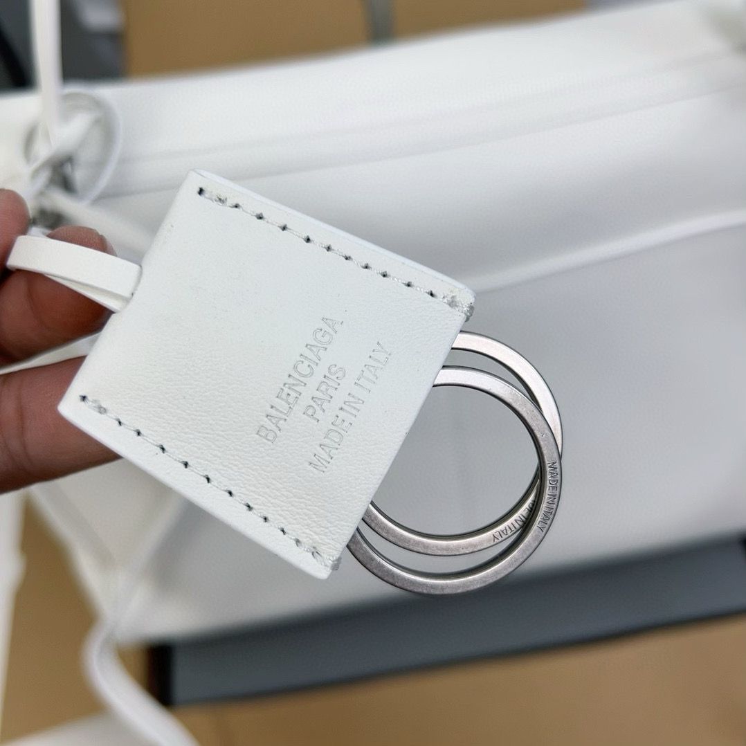 Balenciaga Rodeo Handbag Large smooth calfskin 795459 White