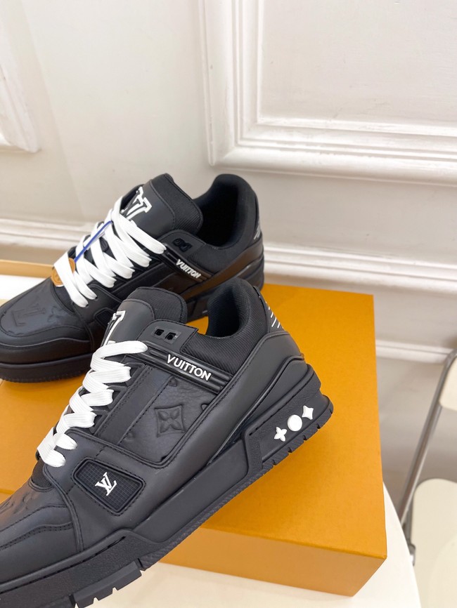 Louis Vuitton Sports shoes 44878-4