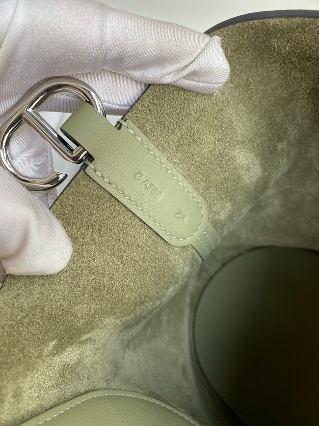 Hermes in the loop Togo Leather Bag H3369-11