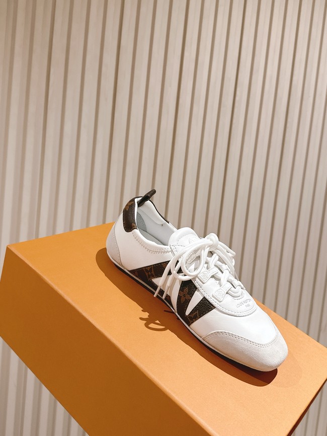 Louis Vuitton Sports shoes 44889-1